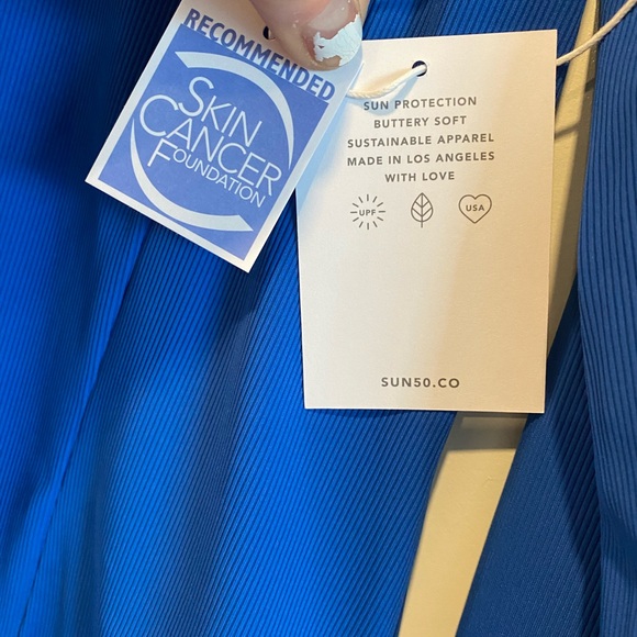 NWT Sun50 Ribbed Rash Guard UPF50+ Skin Cancer Foundation Recommended - Picture 5 of 12